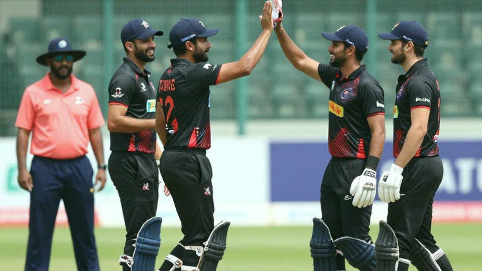 एंडरसन का Lancashire कॉन्ट्रैक्ट रद्द: 50 विकेट, 43 साल की उम्र और दो मिनट की मीटिंग का ऑडिट